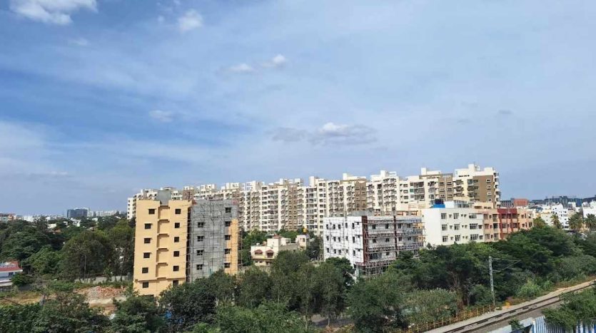 cheap flats in Delhi