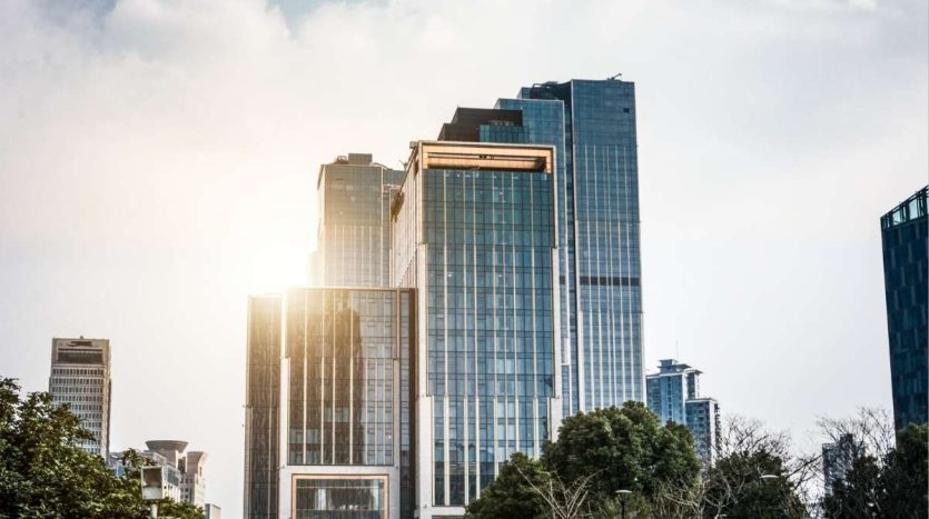 How to Invest in Commercial Real Estate